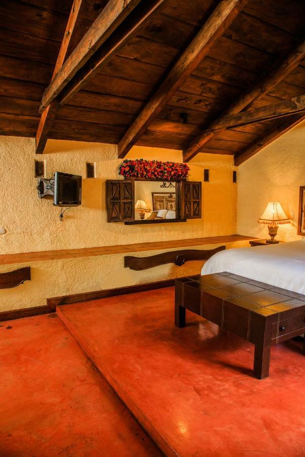 Hotel Lo De Bernal Antigua Екстериор снимка